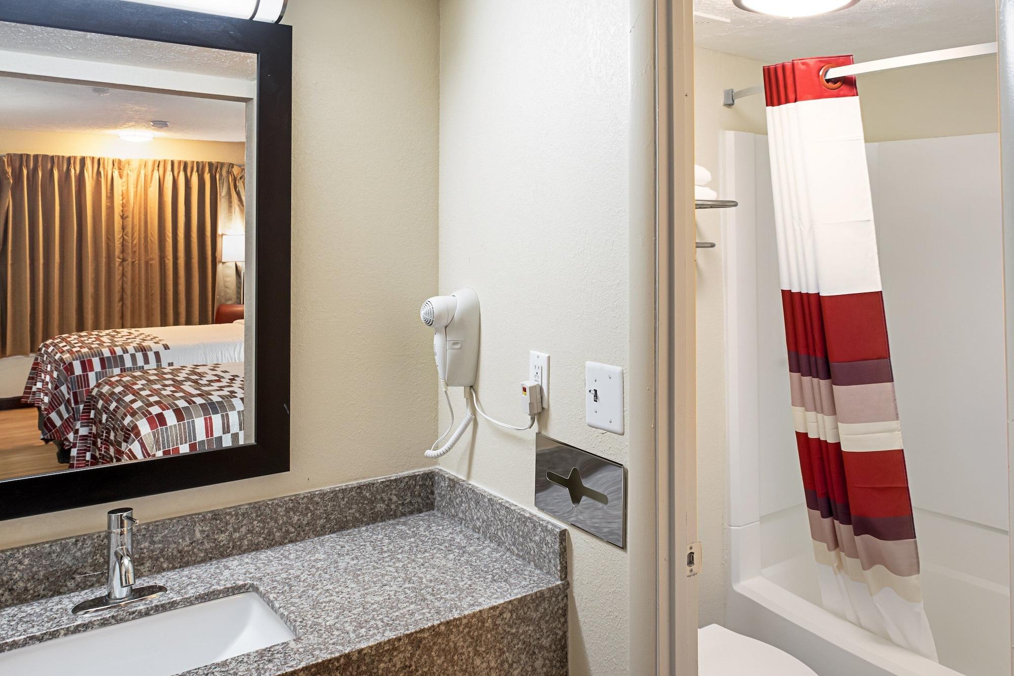 Red Roof Inn Indianapolis East Extérieur photo