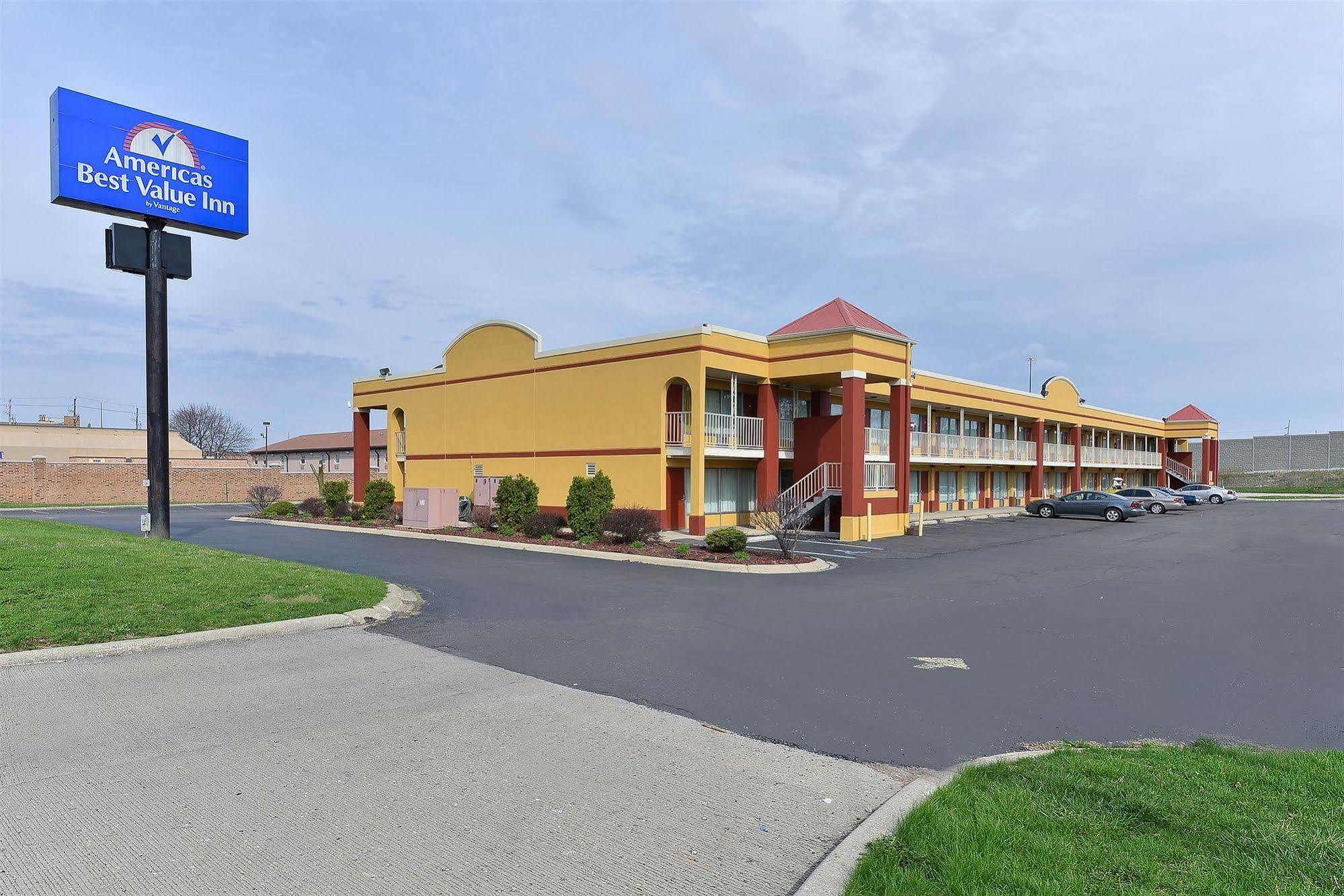 Red Roof Inn Indianapolis East Extérieur photo
